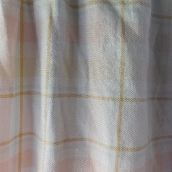 🪵🦔 Pink // White Plaid Shirt 🦔 - Picture 13 of 16